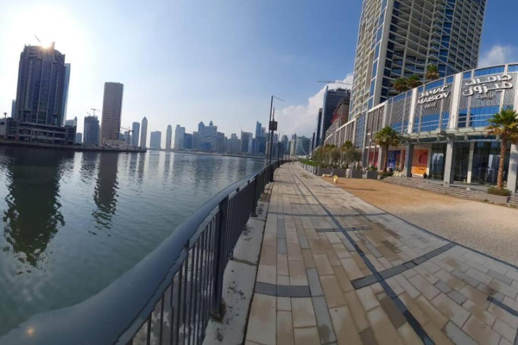 Winds Of The Canal By Lagom - Business Bay Dubai Eksteriør billede