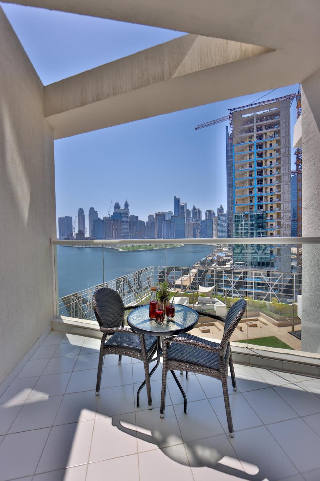 Winds Of The Canal By Lagom - Business Bay Dubai Eksteriør billede